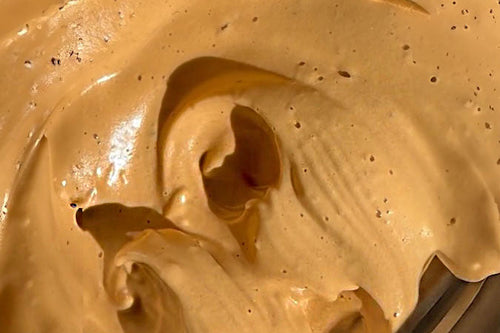 Recipe: Iced Whipped Mānuka Honey Latte